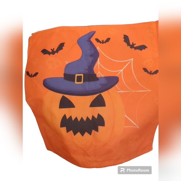 Set of 4 Halloween Decorative  Pillow Cases/ Covers  19"x19" Different Designs - Picture 2 of 4